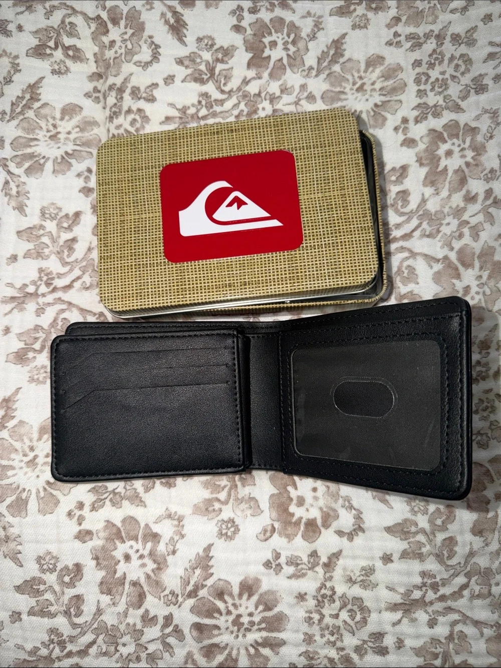 Quiksilver Men's Card Holder Wallet in Black, Tan & Cream